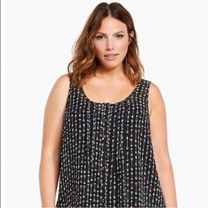 Torrid - Arrow Print Tulip Back Tank